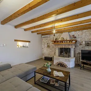https://villa-braidizza-in-kavran-haus-fr-6-8-personen.in-istria.net